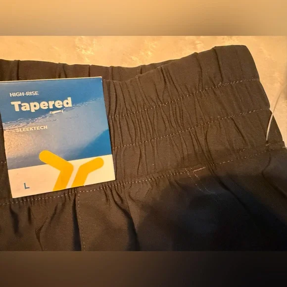 Old Navy Black Women's Joggers - Picture 9 of 15